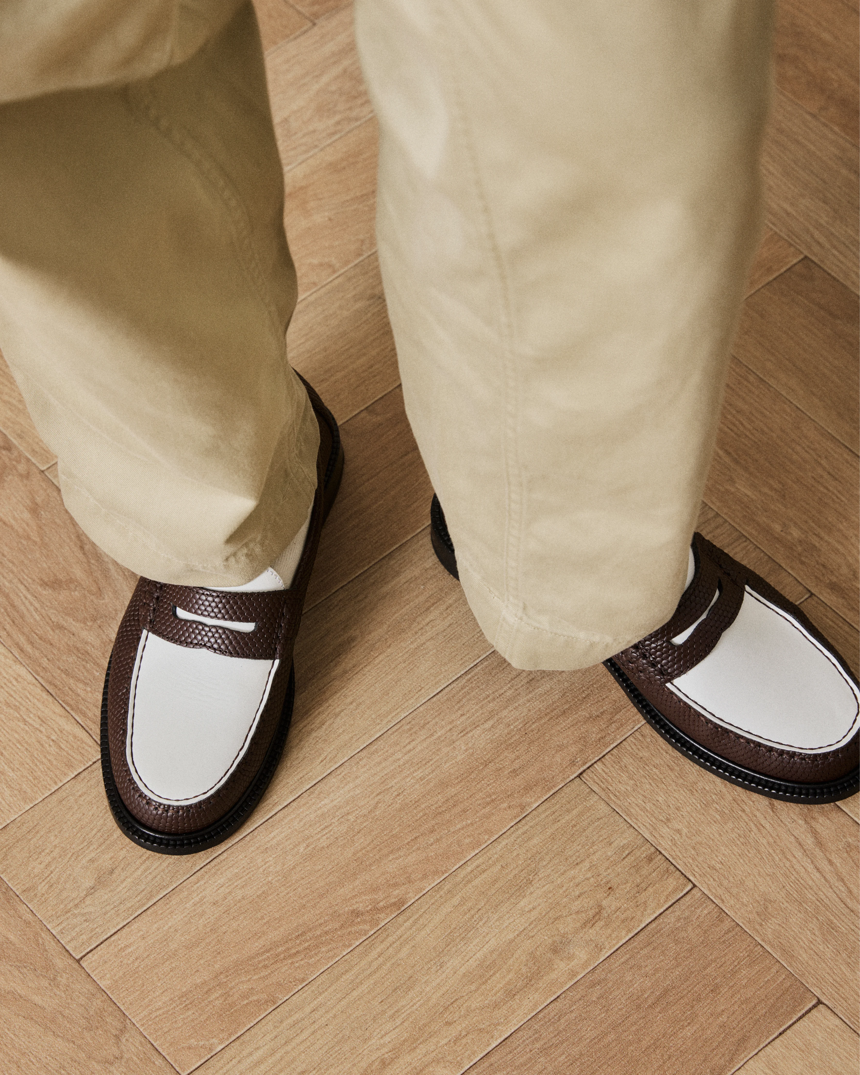 YARDEE MOCCASIN LOAFER - Image 2